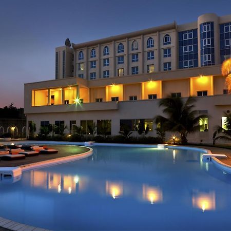 Azalai Hotel Cotonou Exterior foto